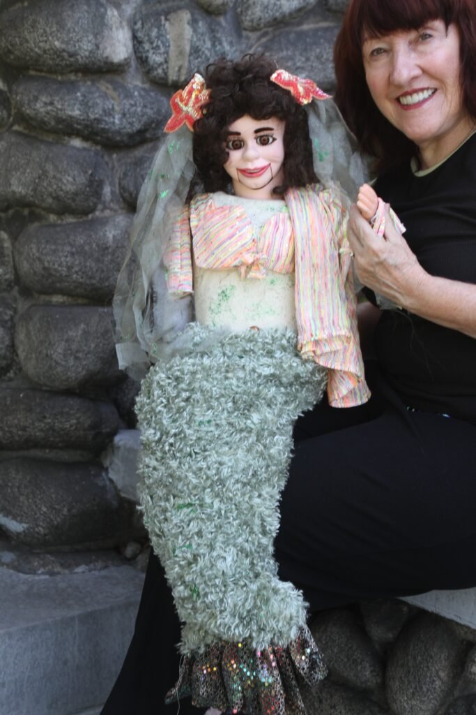 Penelope's vent figures